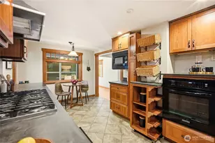 19202 12th Ave NE, Shoreline, WA 98155 - Photo 4