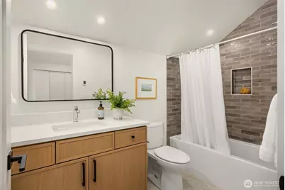 8355 Medway Lane NE, Bainbridge Island, WA 98110 - Photo 24