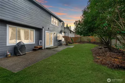 5525 Highland Drive SE, Auburn, WA 98092 - Photo 2