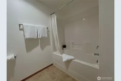 121 E Country Club Drive E, Union, WA 98592 - Photo 20