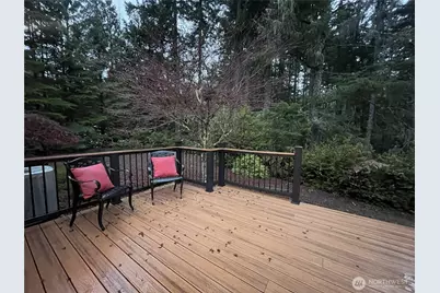 121 E Country Club Drive E, Union, WA 98592 - Photo 10