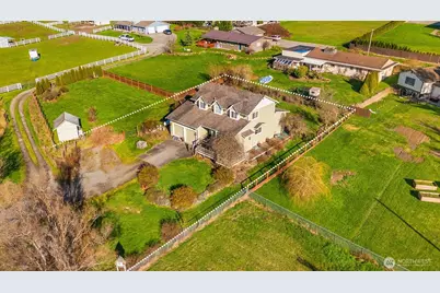 12314 34th Street Court E, Edgewood, WA 98372 - Photo 32