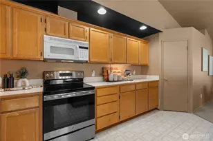 14212 SE 188 Way, Renton, WA 98058 - Photo 14