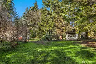 10862 Falk Rd NE, Bainbridge Island, WA 98110 - Photo 6