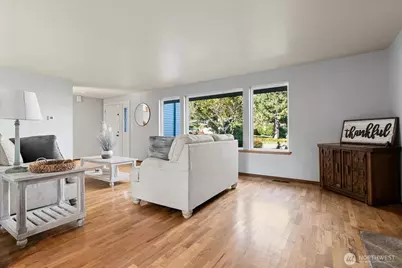 10523 NE 197th Street, Bothell, WA 98011 - Photo 10