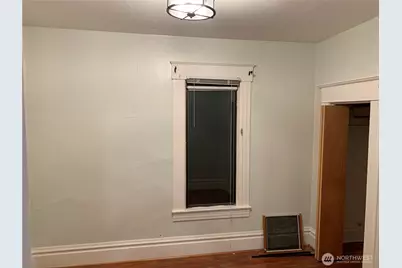 1522 Taylor Avenue N, Seattle, WA 98109 - Photo 6