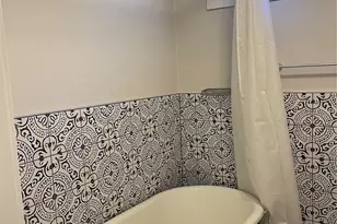 1522 Taylor Ave N, Seattle, WA 98109 - Photo 10