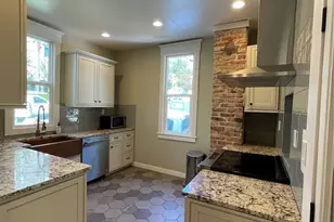 1522 Taylor Ave N, Seattle, WA 98109 - Photo 22