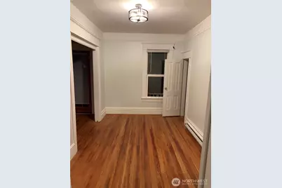 1522 Taylor Avenue N, Seattle, WA 98109 - Photo 8