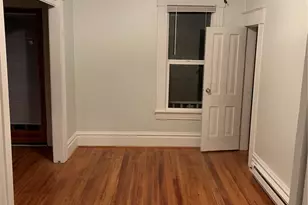 1522 Taylor Ave N, Seattle, WA 98109 - Photo 8