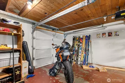 347 NW 52nd Street, Seattle, WA 98107 - Photo 24