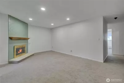 17527 149th Avenue SE #B-12, Renton, WA 98058 - Photo 8