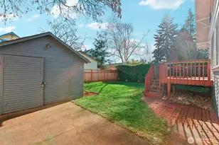 6734 18th Ave NW, Seattle, WA 98117 - Photo 32