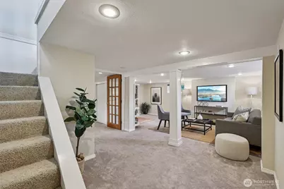 6734 18th Avenue NW, Seattle, WA 98117 - Photo 20