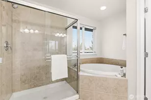 2017 NE 24th Pl, Renton, WA 98056 - Photo 30