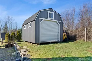 9912 138th Ave SE, Rainier, WA 98576 - Photo 36