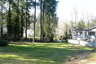 313 Rollingwood Dr, Kelso, WA 98640 - Photo 2