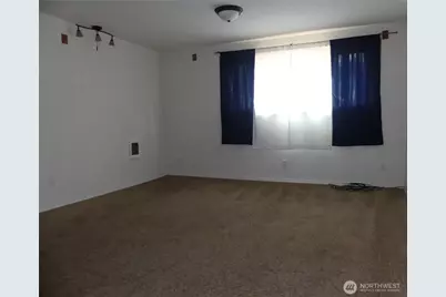 313 Rollingwood Drive, Kelso, WA 98640 - Photo 18