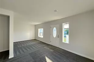 360 27th Ave, Longview, WA 98632 - Photo 2