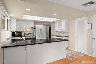 2913 SW 323rd St, Federal Way, WA 98023 - Photo 14