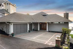 8204 East Side Dr NE, Tacoma, WA 98422 - Photo 2