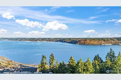 1725 W Sunn Fjord Lane #J304, Bremerton, WA 98312 - Photo 2