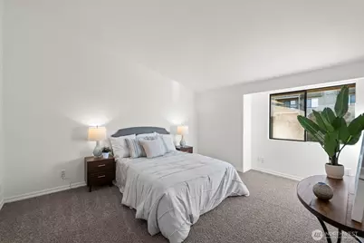 1725 W Sunn Fjord Lane #J304, Bremerton, WA 98312 - Photo 22