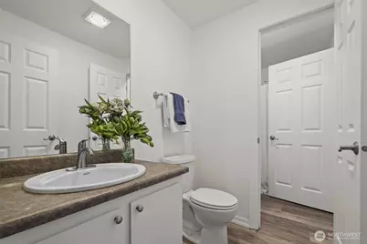 1725 W Sunn Fjord Lane #J304, Bremerton, WA 98312 - Photo 26