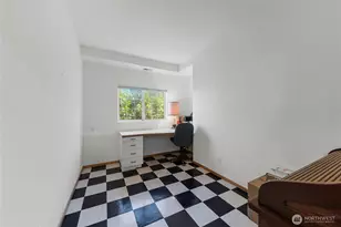 2337 W Beach Rd, Oak Harbor, WA 98277 - Photo 24