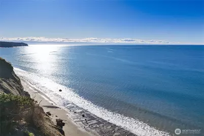 2337 West Beach Road, Oak Harbor, WA 98277 - Photo 36