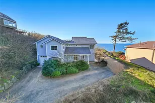 2337 W Beach Rd, Oak Harbor, WA 98277 - Photo 1