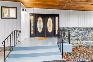 369 14th St, Blaine, WA 98230 - Photo 2