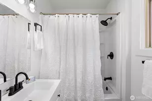 1310 S Pine St, Tacoma, WA 98405 - Photo 8