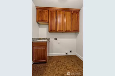 12822 NE 103rd Place, Kirkland, WA 98033 - Photo 32