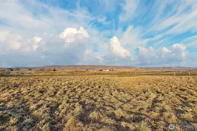 2775 4th Street SE, East Wenatchee, WA 98802 - Photo 38