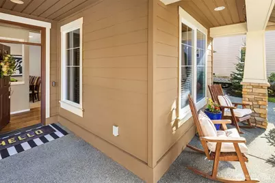 8812 Norman Avenue SE, Snoqualmie, WA 98065 - Photo 2