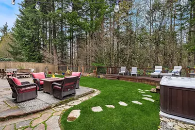 8812 Norman Avenue SE, Snoqualmie, WA 98065 - Photo 32