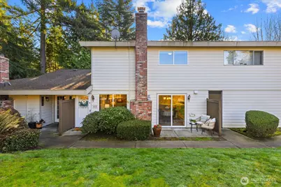 410 214th Street SW #B, Bothell, WA 98021 - Photo 2