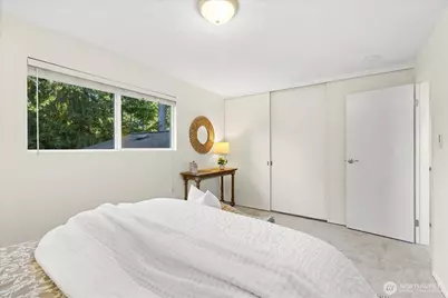 410 214th Street SW #B, Bothell, WA 98021 - Photo 20