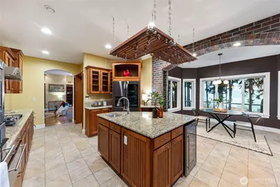 6608 Ivy Street, Anacortes, WA 98221 - Photo 14