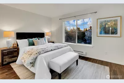 7004 Holly Park Drive S, Seattle, WA 98118 - Photo 14