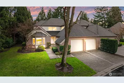 1726 Bellevue Way NE, Bellevue, WA 98004 - Photo 2