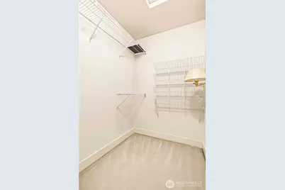 1726 Bellevue Way NE, Bellevue, WA 98004 - Photo 28