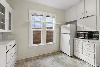 7361 17th Avenue NW, Seattle, WA 98117 - Photo 6