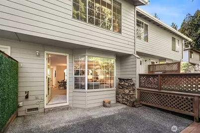 13726 NE 85th Street, Redmond, WA 98052 - Photo 14