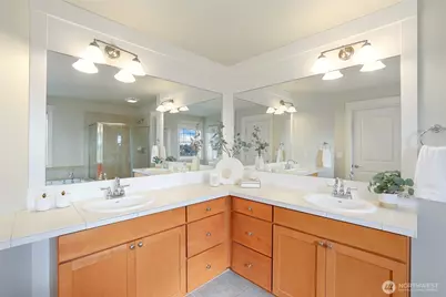 5610 NE 5th Court, Renton, WA 98059 - Photo 20