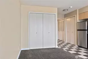 1100 106th Ave NE, Bellevue, WA 98004 - Photo 12