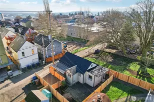 1213 S J St, Tacoma, WA 98405 - Photo 1