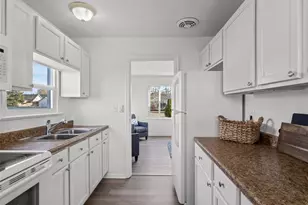 6802 S Oakes St, Tacoma, WA 98409 - Photo 6