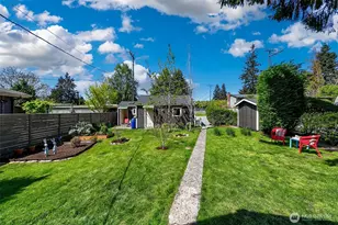 8403 32nd Ave SW, Seattle, WA 98126 - Photo 20